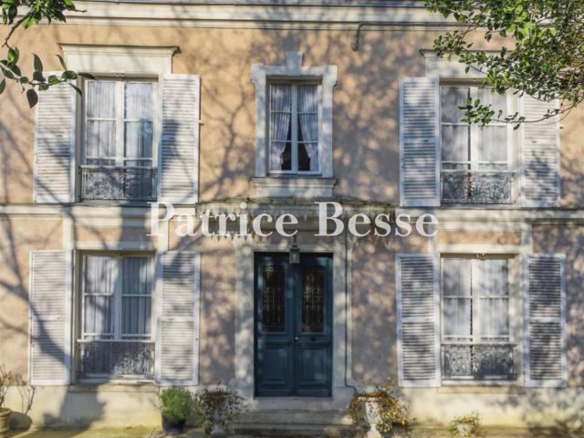 Une maison bourgeoise de ville, de la fin du 18e s son p. 210m² Yerres
