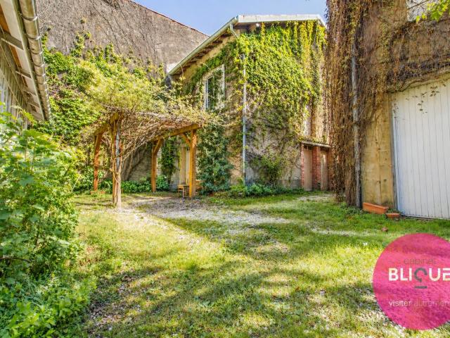 UNE MAISON DE FAMILLE PLEINE DE CHARME, D’ESPACE…. ET DE POSSIBILITÉS