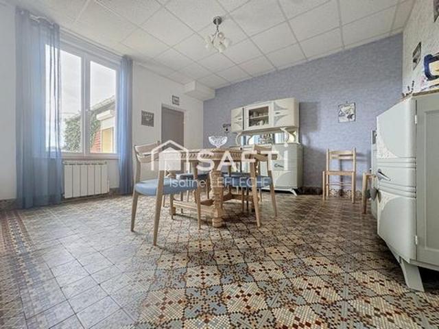 UNE MAISON, DEUX PROJETS: Y VIVRE OU INVESTIR