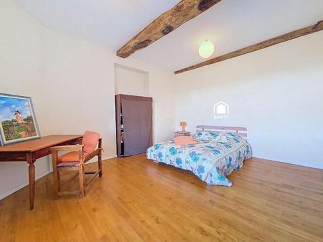 Une source, quoi de mieux pour une maison ou un gite de plus de 250m²