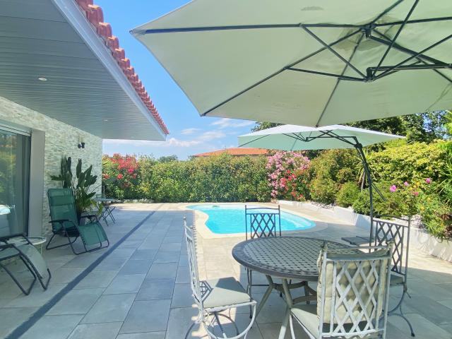 UNE VILLA CONTEMPORAINE, DE PLAIN PIED, A PERPIGNAN SUD