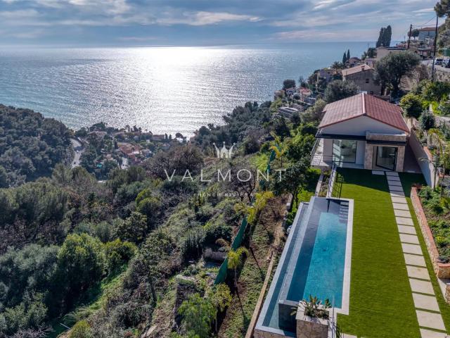 Villa 4 chambres Roquebrune Cap Martin proche Monaco 200m² Roquebrune Cap Martin