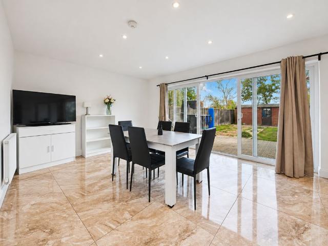 Uneeda Drive, Greenford UB6, 6 bed semi detached house to rent, £3,950 pcm | PrimeLocation