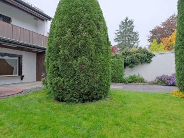 Graf-Spee-Platz - Garten, Keller