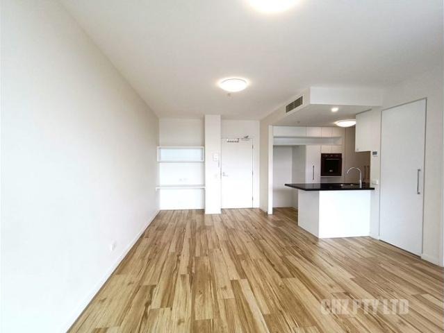 Unfurnished 1 Bed Apartment in Prime Kelvin Grove Stunning View