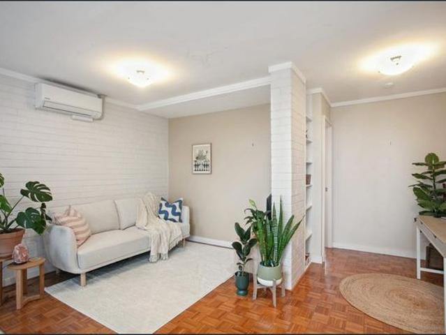 Unfurnished, 1 Bedroom, 1 Bathroom, 1 Carbay