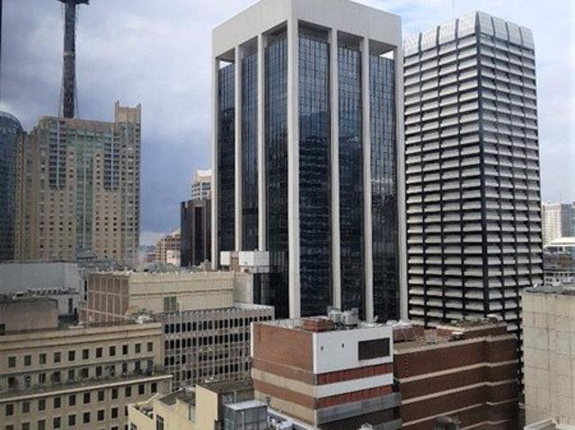 UNFURNISHED 1 BEDROOM APARTMENT WITH CITY VIEW IN SYDNEY CBD