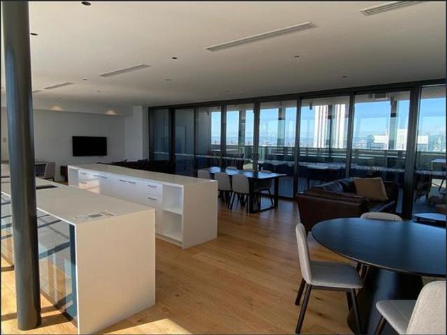 UNFURNISHED 1BED 1CARBAY UNIT