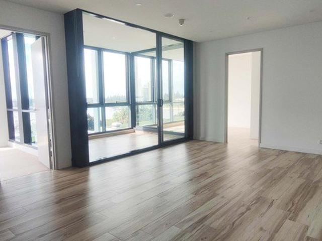 Unfurnished 2 Bed 2 Bath 1 Car Oceanview Apartment