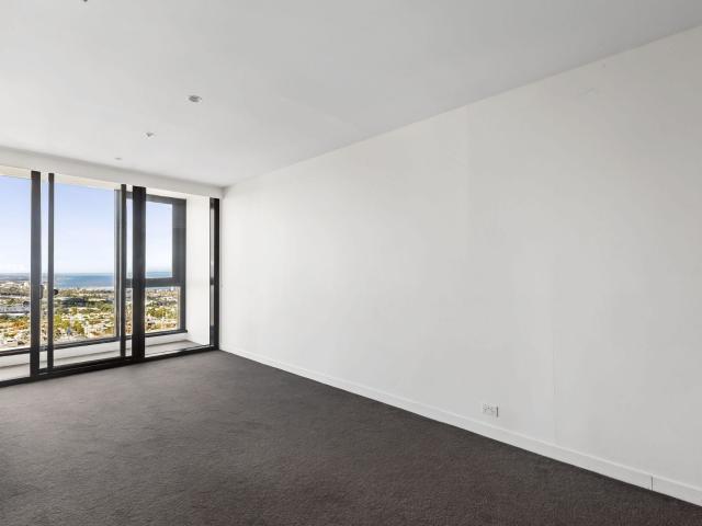 Unfurnished 2 bedroom 2 bathroom Apartment available