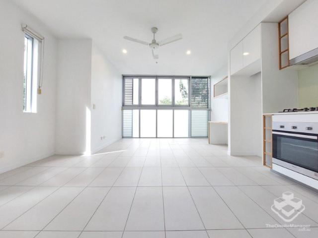 Unfurnished 2 Bedroom Apartment in South Brisbane ? The Plaza