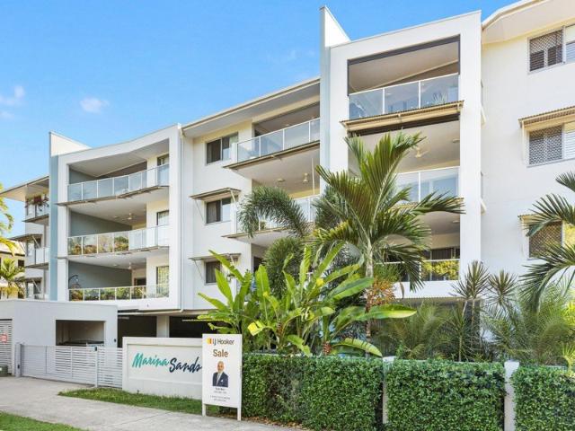 Unfurnished 3brm 2 bath on beachfront Break Lease