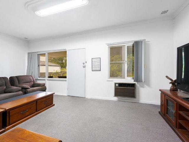 Unfurnished Two Bedroom Home with Sleepout in Wilson