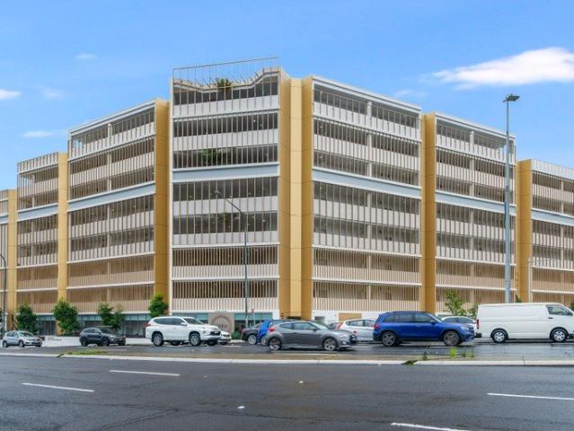Unfurnished & Whole Property Carpet For leasing