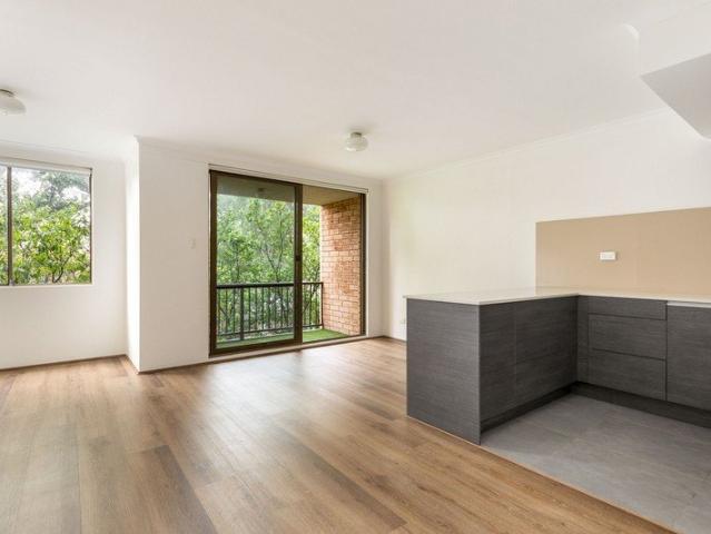 Unfurnished apartment in Surry Hills pocket Enter via Wilton Street