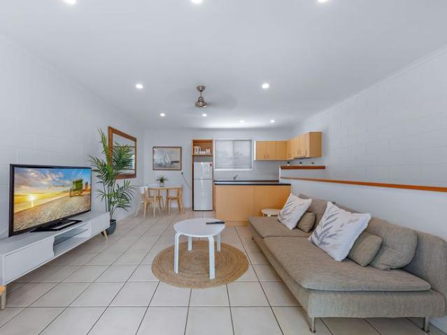 Unfurnished Beachside Townhouse