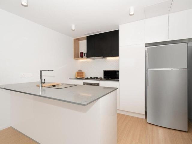Unfurnished Charming West End Home for Rent: Your Perfect Urban Oasis Awaits!