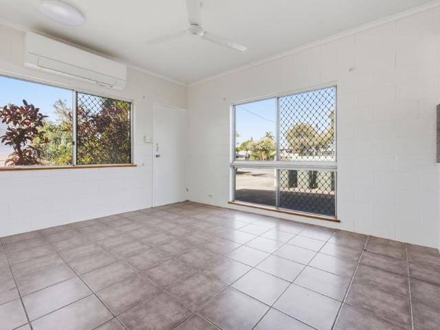 UNFURNISHED FRESHLY UPDATED UNIT!