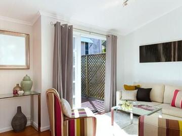 Unfurnished Gem in Kangaroo Point
