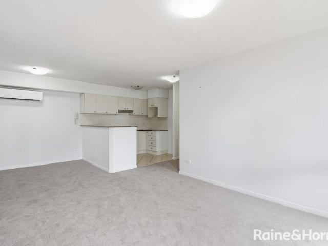 Unfurnished ground floor resort living!