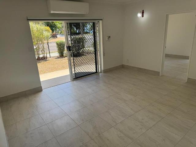 UNFURNISHED GROUND FLOOR UNIT ON THE ESPLANADE A STONE'S THROW FROM THE BEACH!