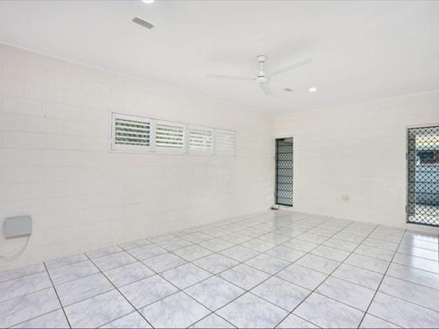 UNFURNISHED HOME IN WHITFIELD!