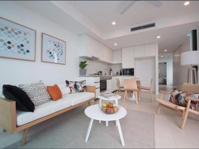 Unfurnished Modern 1 Bedroom Apartment