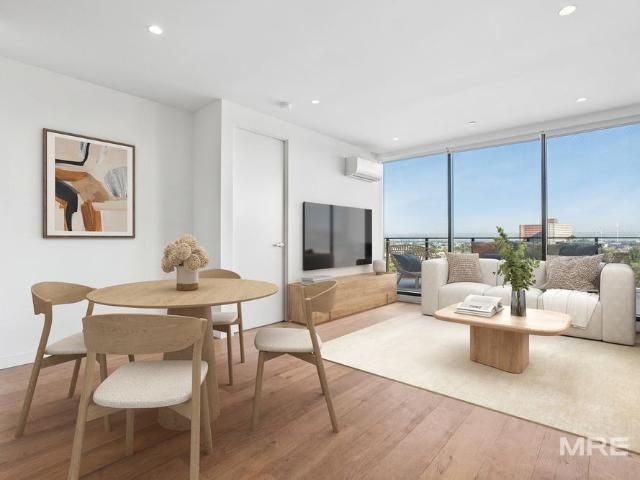 Unfurnished modern apartment with huge balcony and panoramic views