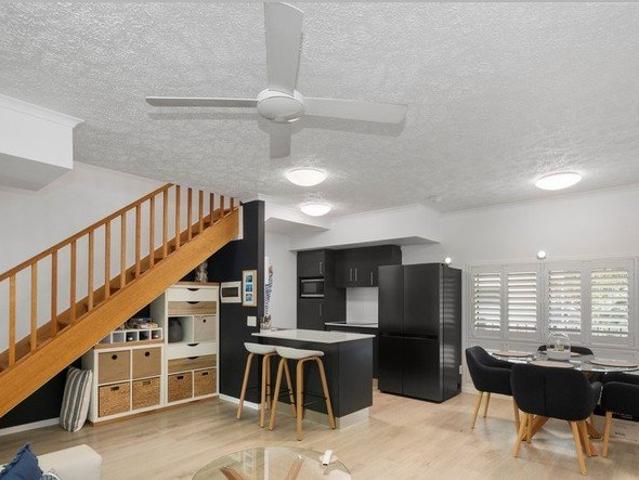 Unfurnished Modern North Ward Townhouse One Street back from The Strand