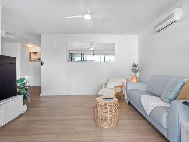 Unfurnished One Bedroom Unit in Seafarers Apartment with Pool