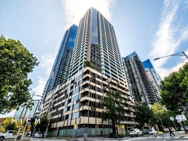 UNFURNISHED One bedroom apartment located in Southbank