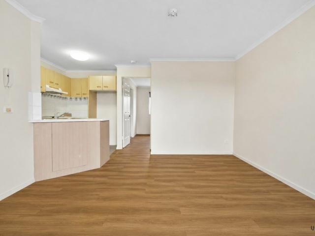 Unfurnished Second Floor Apartment in the Heart of Chevron Island