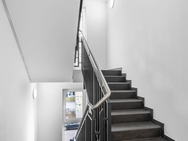 Unfurnished studio in well connected Friedrichsfelde