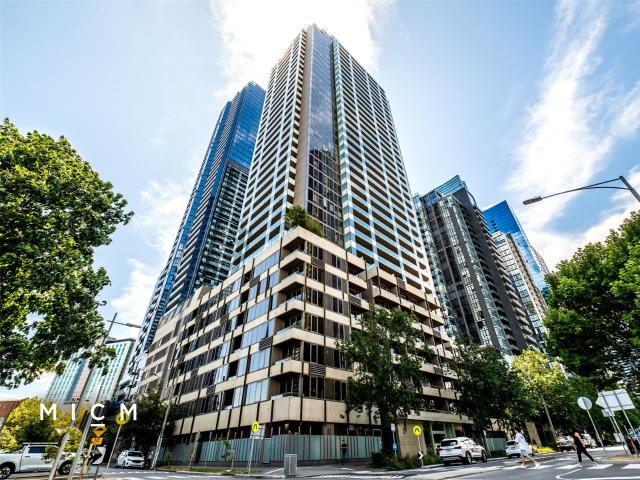 UNFURNISHED: Stylish 2 Bedroom Apartment with Resort Style Facilities in the Heart of Southbank