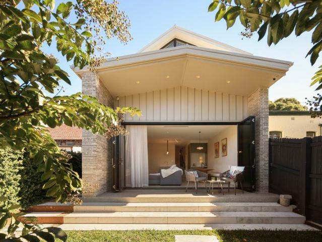 Unforgettable and Fabulous, Luxuriously Revived Bungalow