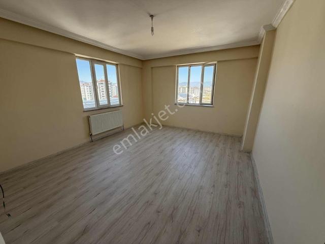 Üngüt Üniversite Bölgesi Kiralık 2+1