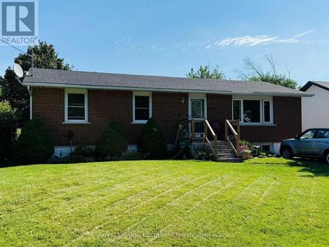 Unit B 373 Peel Street, Collingwood, ON, L9Y 3W5 house for lease | Listing ID S13748 | Royal LePage