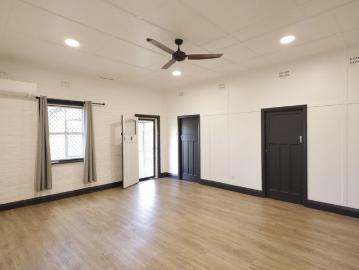 Unit Close To CBD