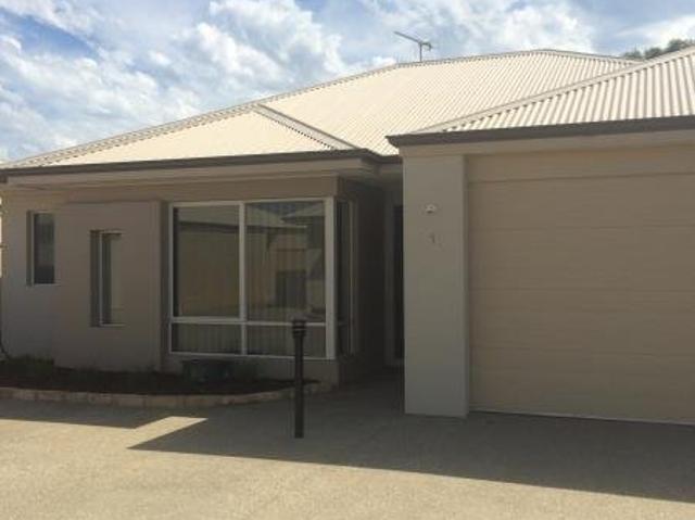 UNIT CLOSE TO THE BEACH