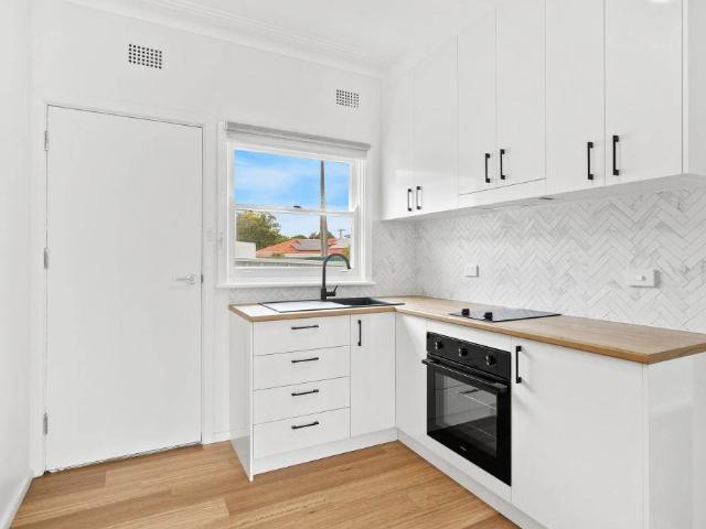 Unit For Lease 1/2 Beach St, Minnamurra NSW 2533