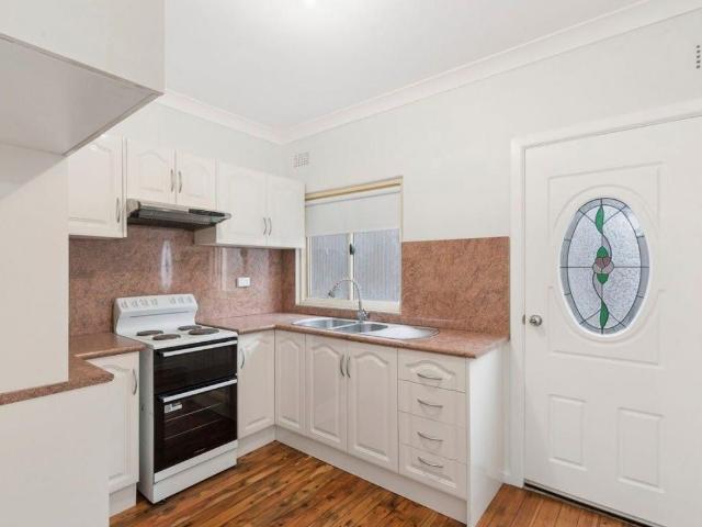 Unit For Lease 1/74 Minnegang Street, Warrawong NSW 2502