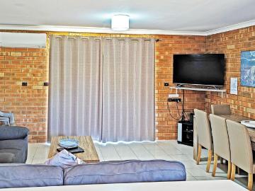 Unit for Long Term Rent in Leeman