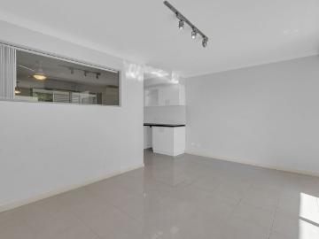 Unit in Rockingham