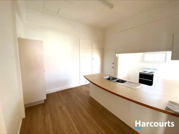 House to rent in Childers, Bundaberg Regional - Equipped kitchen