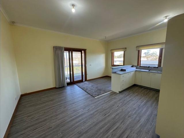 Unit with Beach and Sea Views in Wynyard