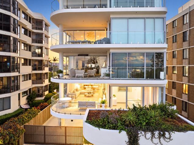 Unit 1/536 Marine Parade, Biggera Waters, QLD 4216