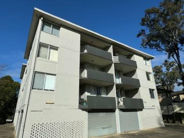 unit 20/65 park avenue kingswood nsw unit for rent lj hooker