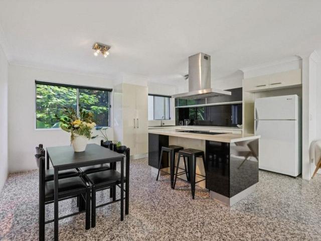 Unit 220/19 Burleigh Street, Burleigh Heads, QLD 4220