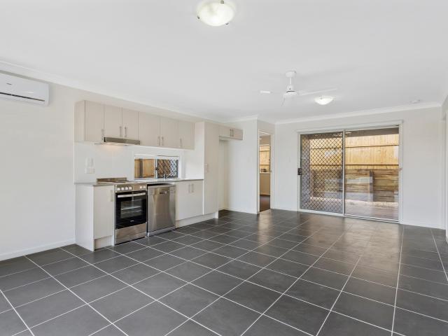 Unit 2/37 Alistair Street, Glenvale, QLD 4350 Unit for Rent Ray White Toowoomba Real Estate