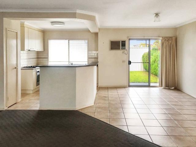 Unit 2, 8 Glenlyon Ave, Shepparton